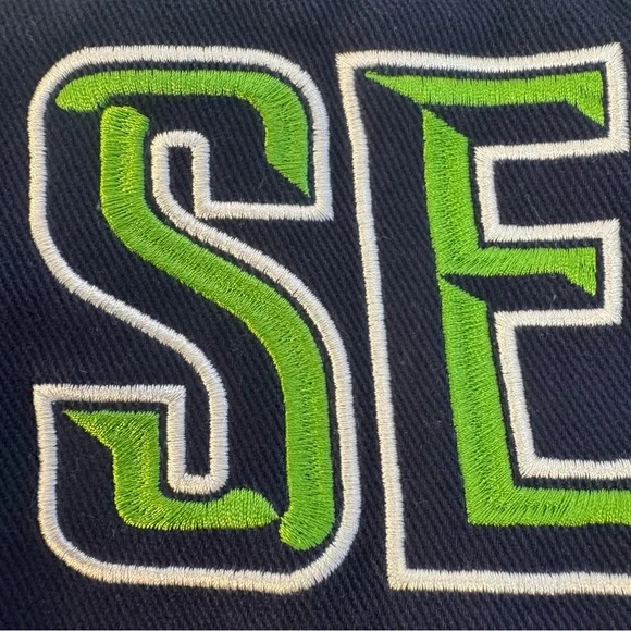 NWOT Seattle Seahawks G-111 Embroidered Logo Bomber Varsity Jacket - Picture 3 of 16